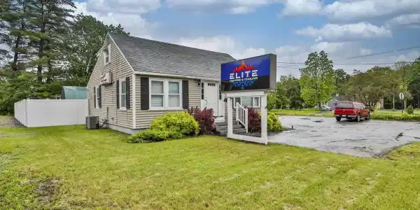 385 Daniel Webster