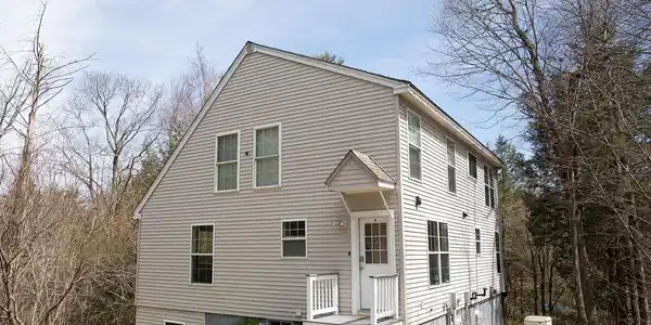 9 Excalibur Road
