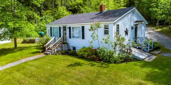 320 Webster Lake