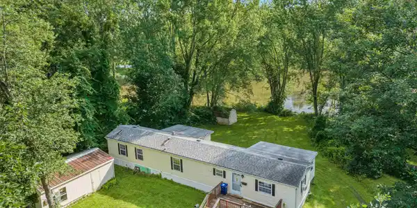 94 North Cove