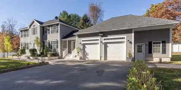 10 Evelyn Road
