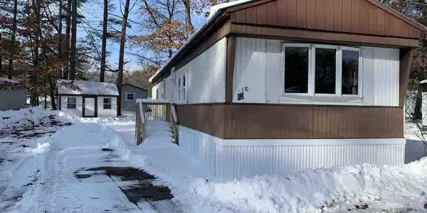 62 Pineland Park