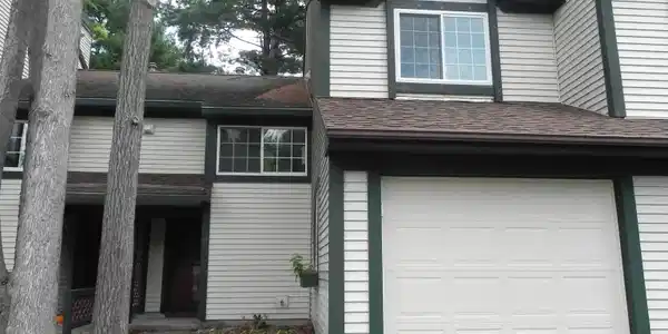 20 Lake Forest