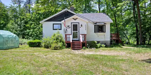 70 Emery Lane