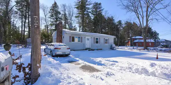 4 Lakeview Street