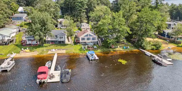 26 Lakeside