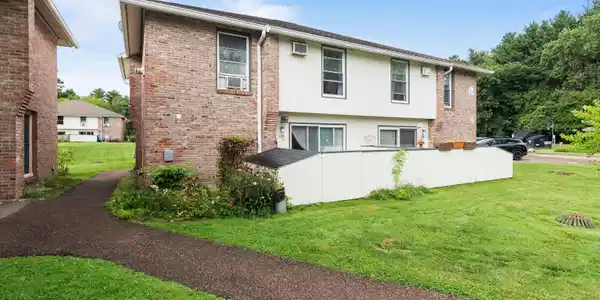 254 Ledgewood Circle