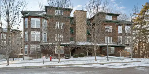 75 Claire Pointe Road