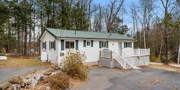 11 Avalon Road