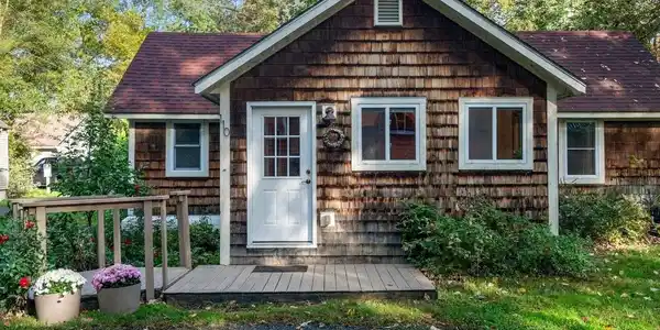 110 North Cove Road