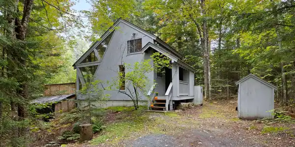28 Anderson Pond