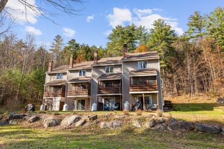 21 Village West Drive