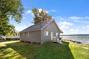 1223 Hathaway Point