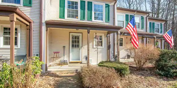 132 Whispering Pines