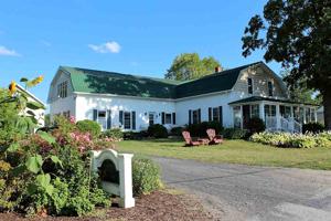 3077 West Shore