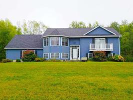 105 Maquam Shore