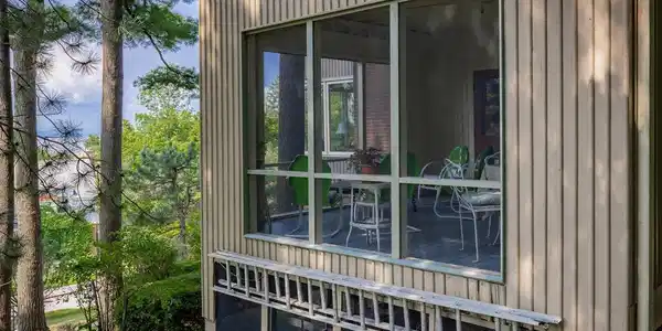 22 DeForest Road