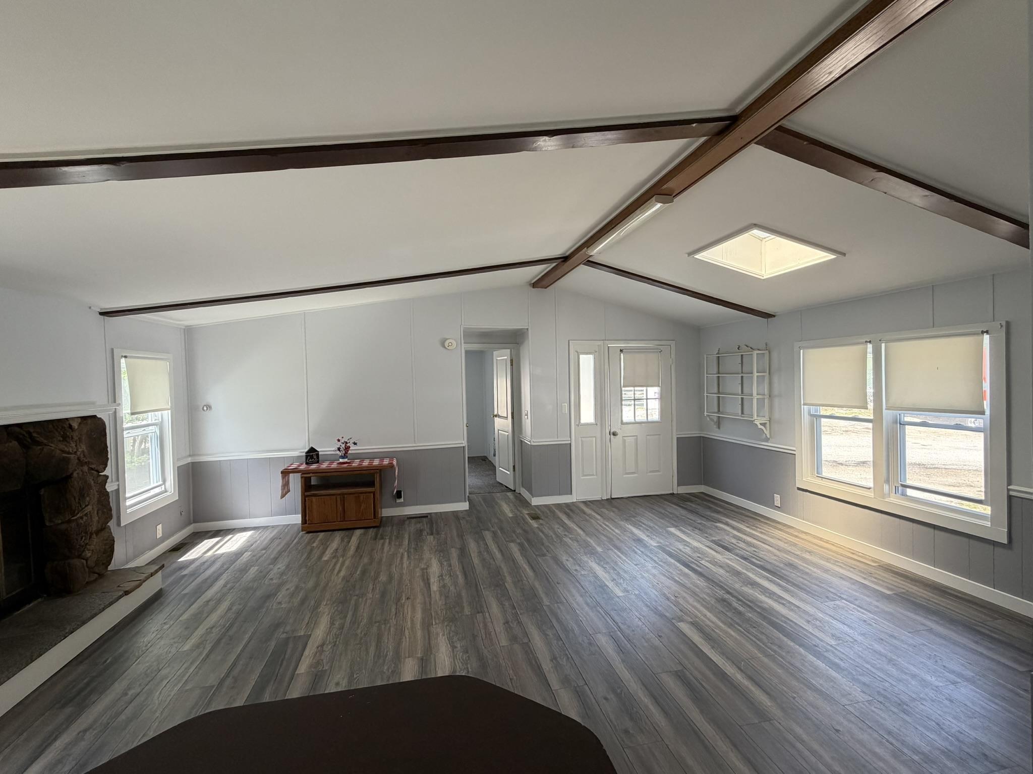 Image 4: Living Rm from Kitchen Image 4: Living Rm from Kitchen