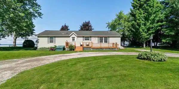 720 Country Club Road