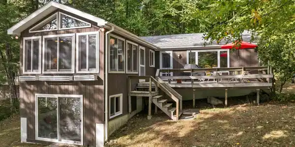 229 North Shore Road