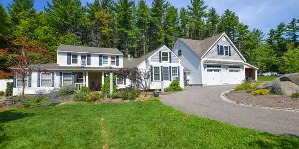 26 Pineway