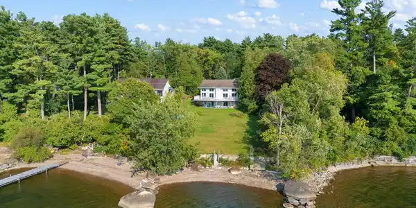 112 Pine Haven Shores Lane