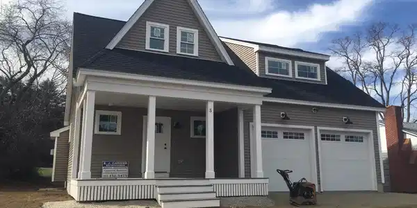 5 Glenwood Avenue
