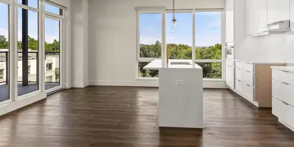 Image 4 Image 4