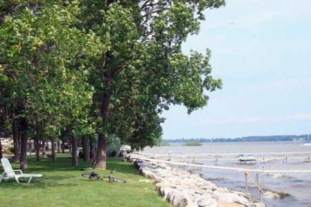 1 Alburg RV Resort Road