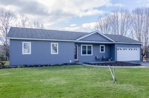 270 Memphremagog Views