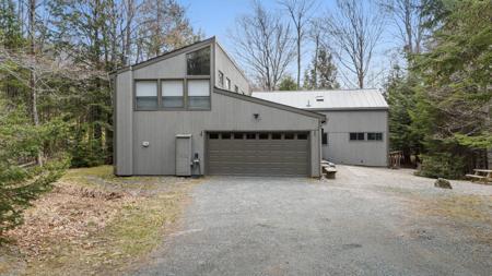 27 Eagle Drive
