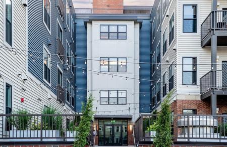 99 Foundry Place