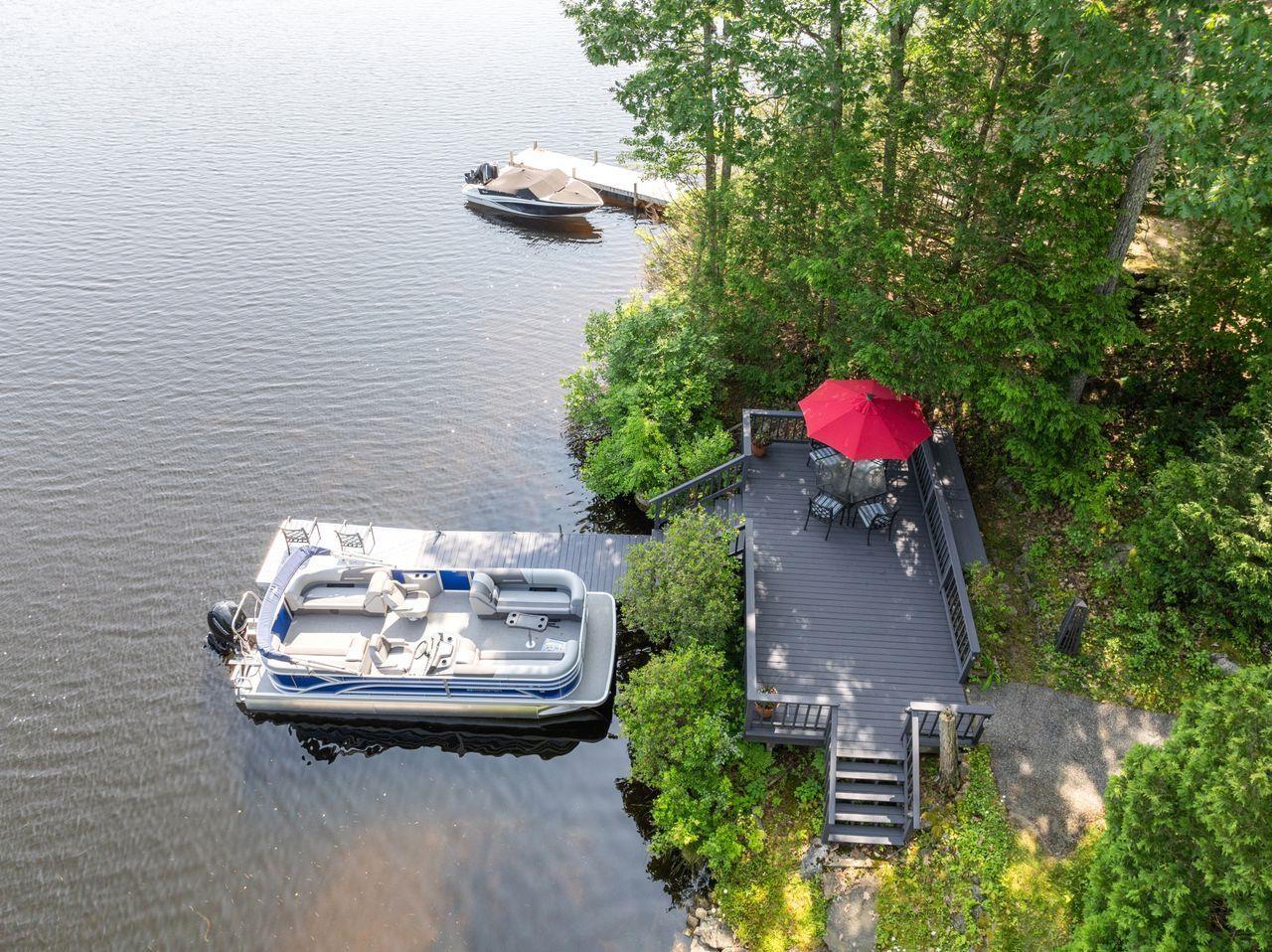 Image 0: New floating dock