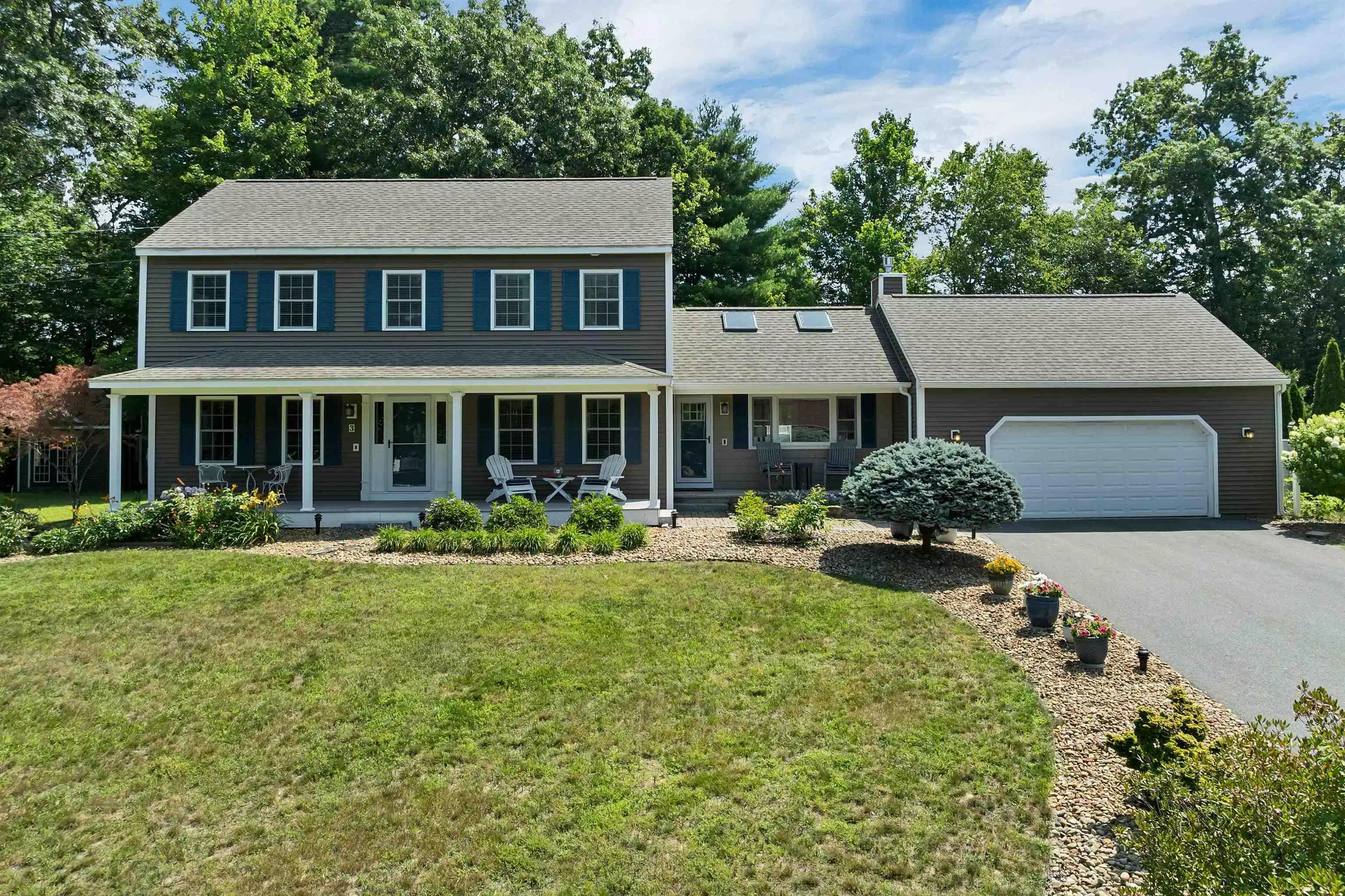 Image 1: Welcome to 3 Glenwood Drive