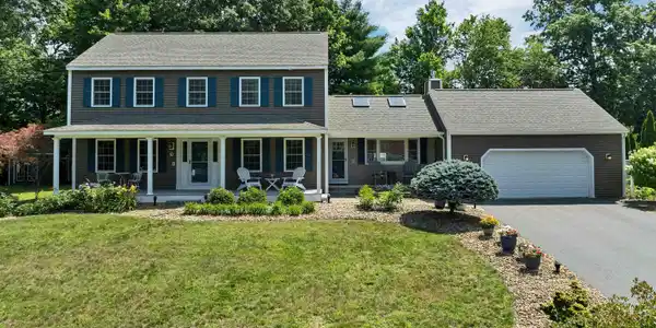 3 Glenwood Drive