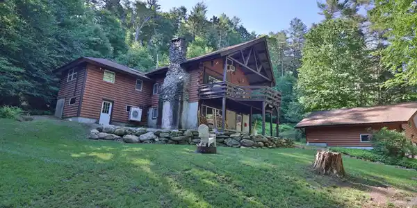 21 Gateway Drive