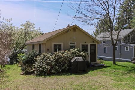 62 Holiday Lane