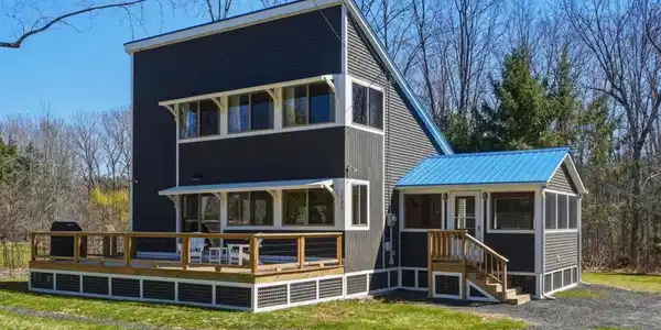 1233 Blockhouse Point Road