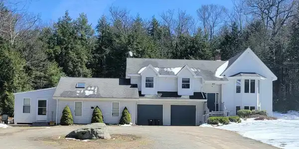 154 Woodbound Road
