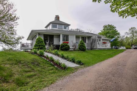7 John Stark Road