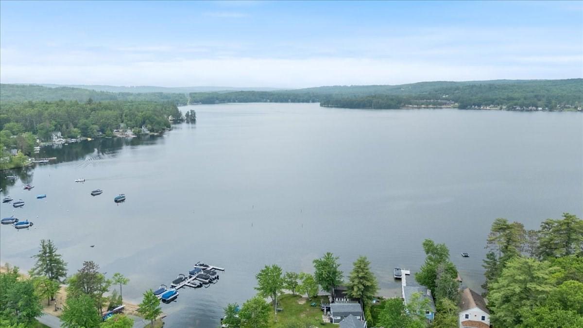 Image 2: Lake Winnisquam Image 2: Lake Winnisquam