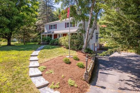 8 Mirror Lake Drive