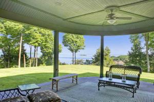 203 Pheasant Hill