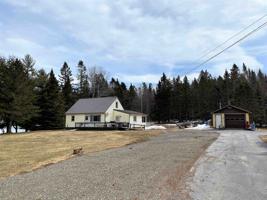 436 Back Lake