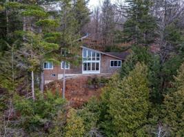 206 West Red Rock
