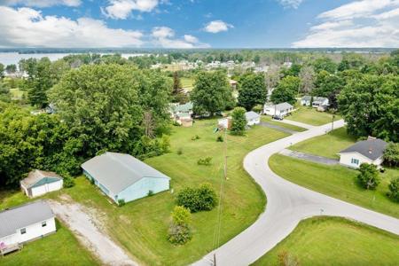 181 Winters Lane