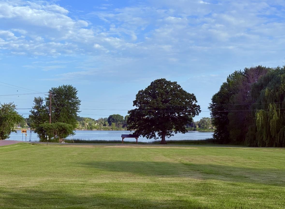 Image 1 Image 1