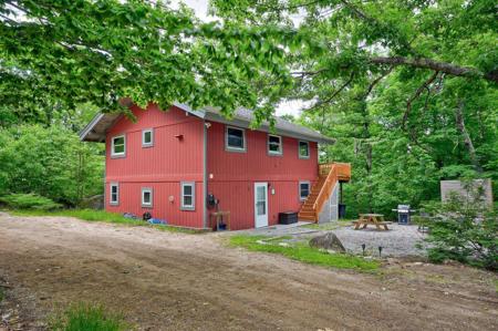 3 Upper Lakeview Drive