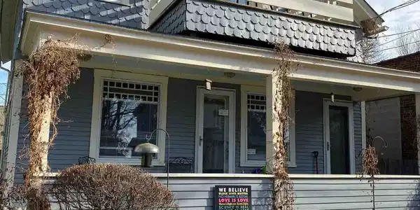60 Lakeview