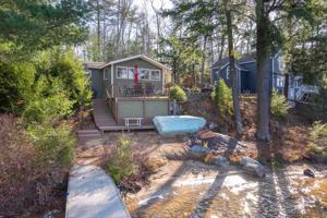 113 East Huntress Pond